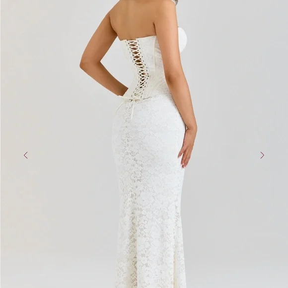 House of CB Solaine Ivory Lace Corset Maxi Dress - Picture 3 of 6
